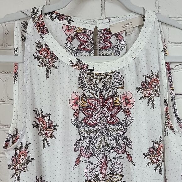 LOFT Ivory Floral Shirred Shell Polka Dot Sleeveless Blouse Women's Keyhole Top - Picture 3 of 11